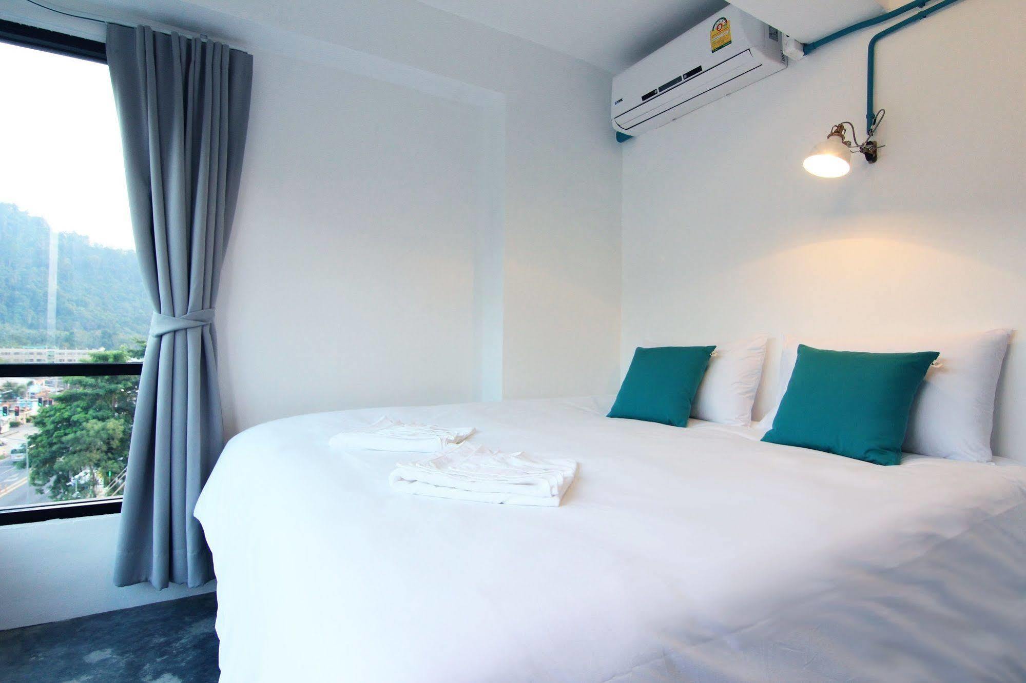 ทู สลีป โฮเทล เขาหลัก Bed & Breakfast ภายนอก รูปภาพ